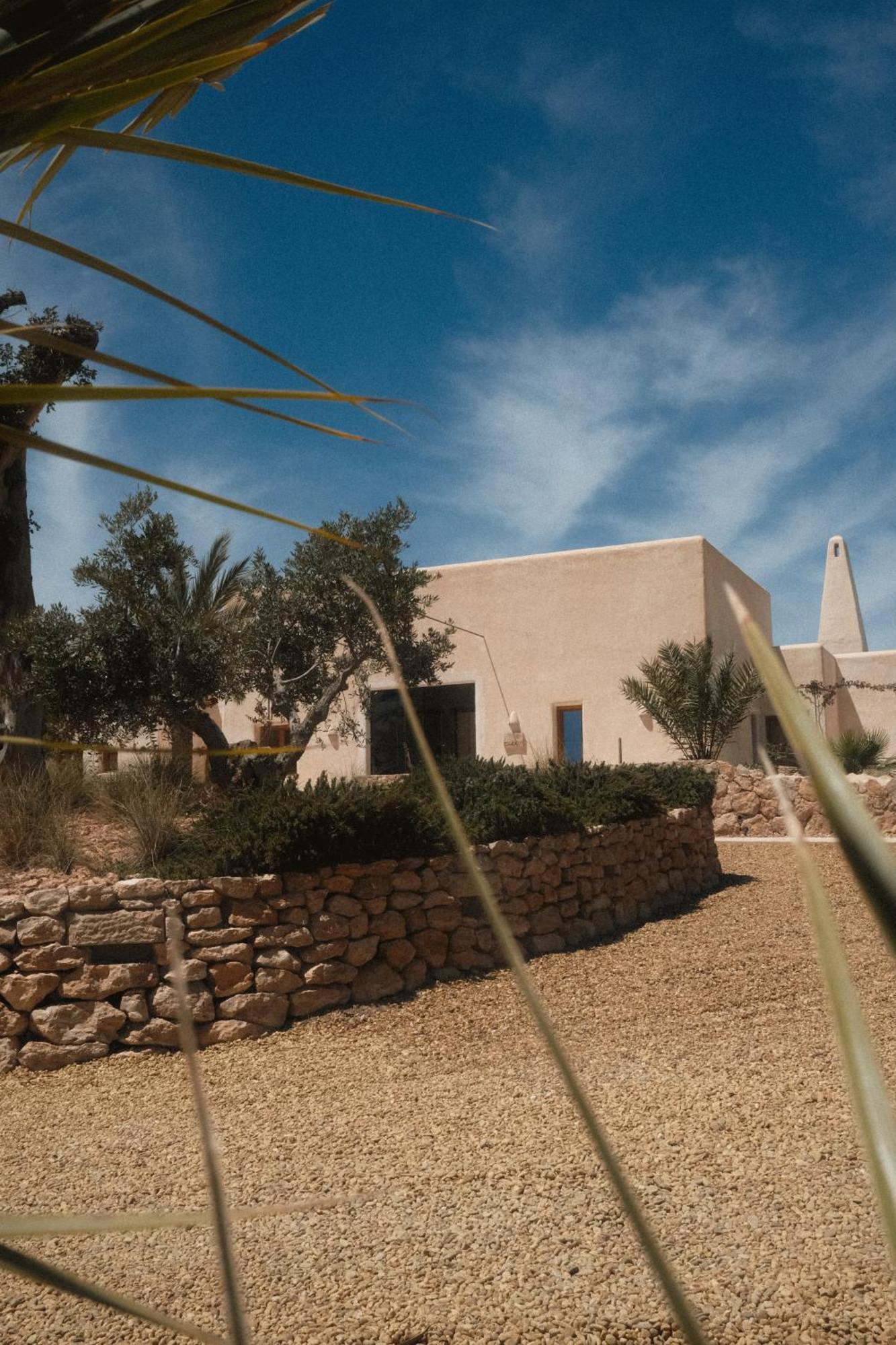 Equilicua Hotell Agua Amarga  Exteriör bild